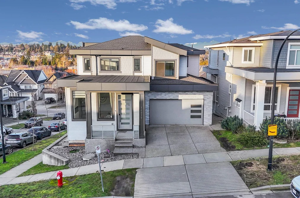 14919 62A AVENUE, Surrey BC V3S 7X3, Surrey BC — Residential for Sale - Photo 2
