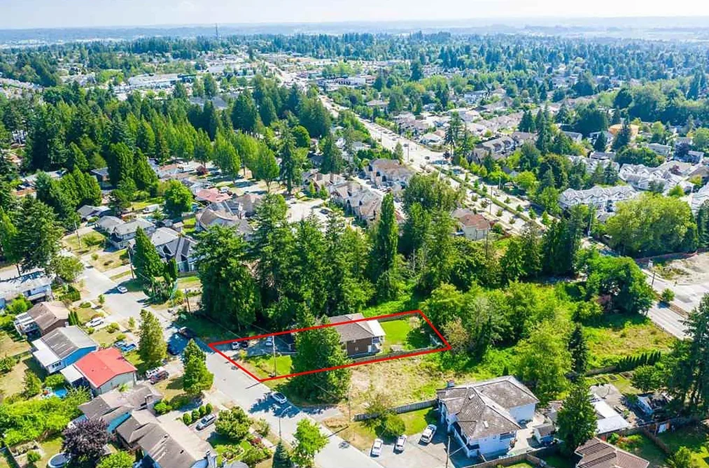 14946 92 AVENUE, Surrey BC V3R 1C1, Surrey BC — Residential for Sale - Photo 2