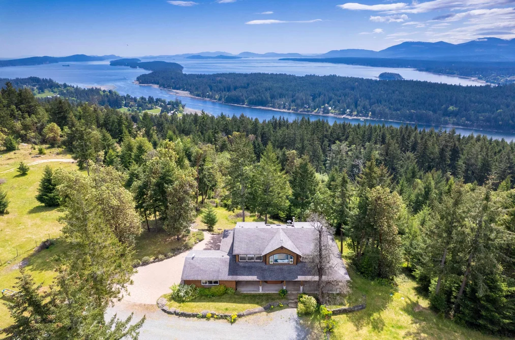 House for sale at 1495 Coats Drive Gabriola Island British Columbia - MLS: R3137987