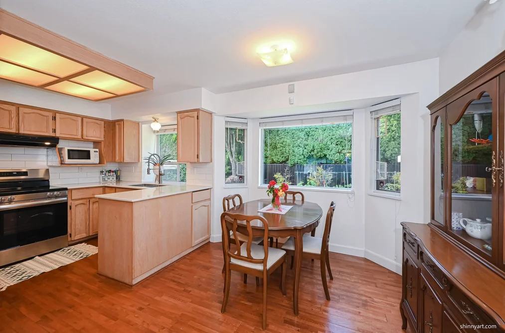 14961 86A AVENUE, Surrey, BC — Residential for Sale — Photo 15 of 28
