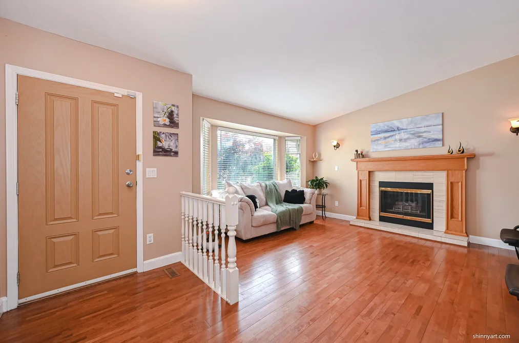 14961 86A AVENUE, Surrey, BC — Residential for Sale — Photo 5 of 28