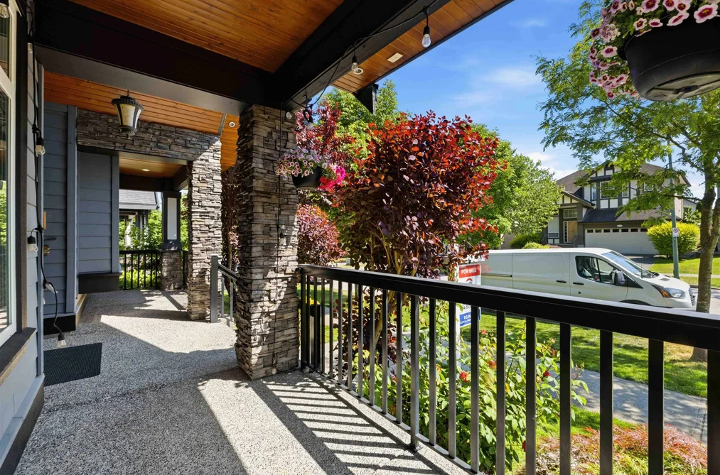 14967 59A AVENUE, Surrey BC V3S 1H9, Surrey BC — Residential for Sale - Photo 2