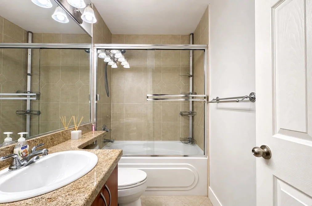 15-10222 NO.1 Road, Richmond, BC - Townhouse for Sale - Photo 21 of 31 15-10222 NO.1 Road, Richmond, BC - Townhouse for Sale - Photo 21 of 31