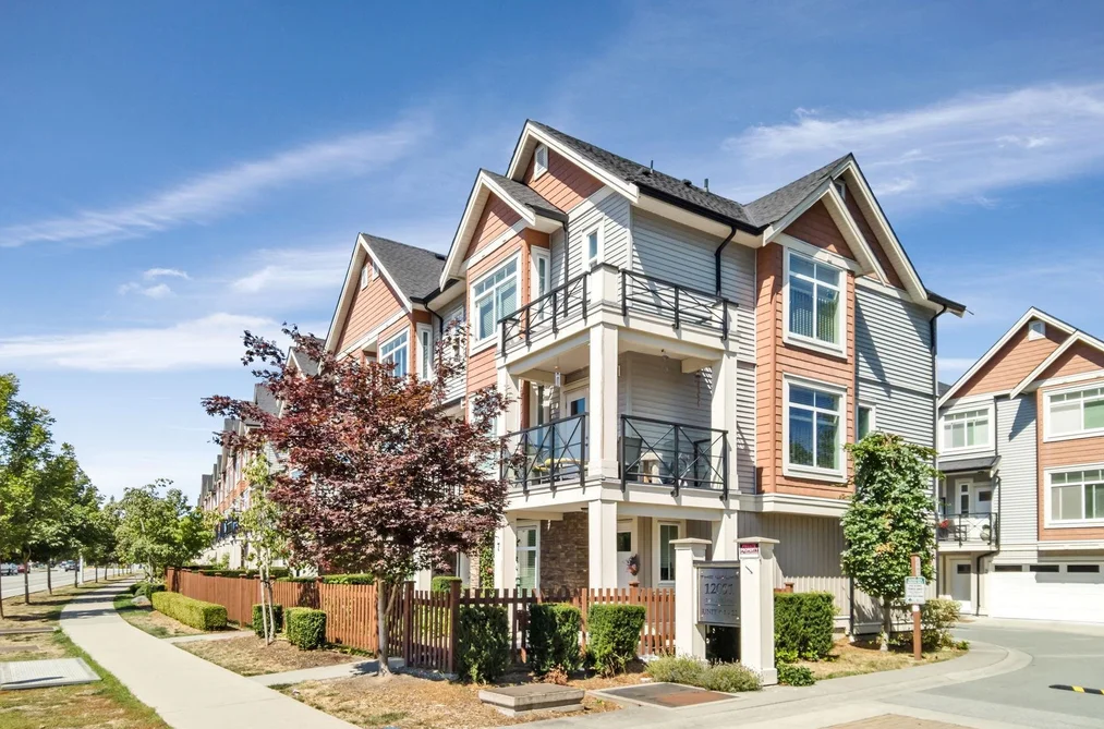 Townhouse for sale at 15 12091 70 Avenue Surrey British Columbia - MLS: R3130705