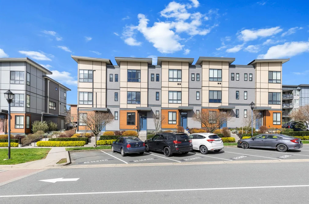 15 1938 NORTH PARALLEL ROAD, Abbotsford BC V3G 0H1, Abbotsford BC — Residential for Sale - Photo 4