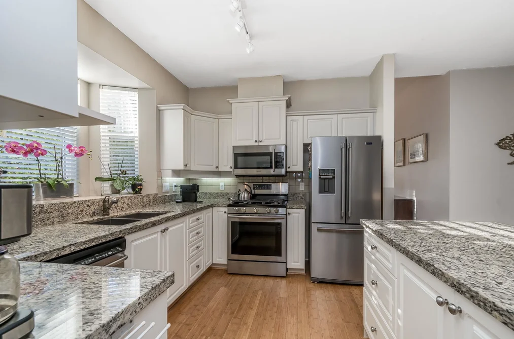 Townhouse for sale at 15 3500 144 Street Surrey British Columbia - MLS: R3080659
