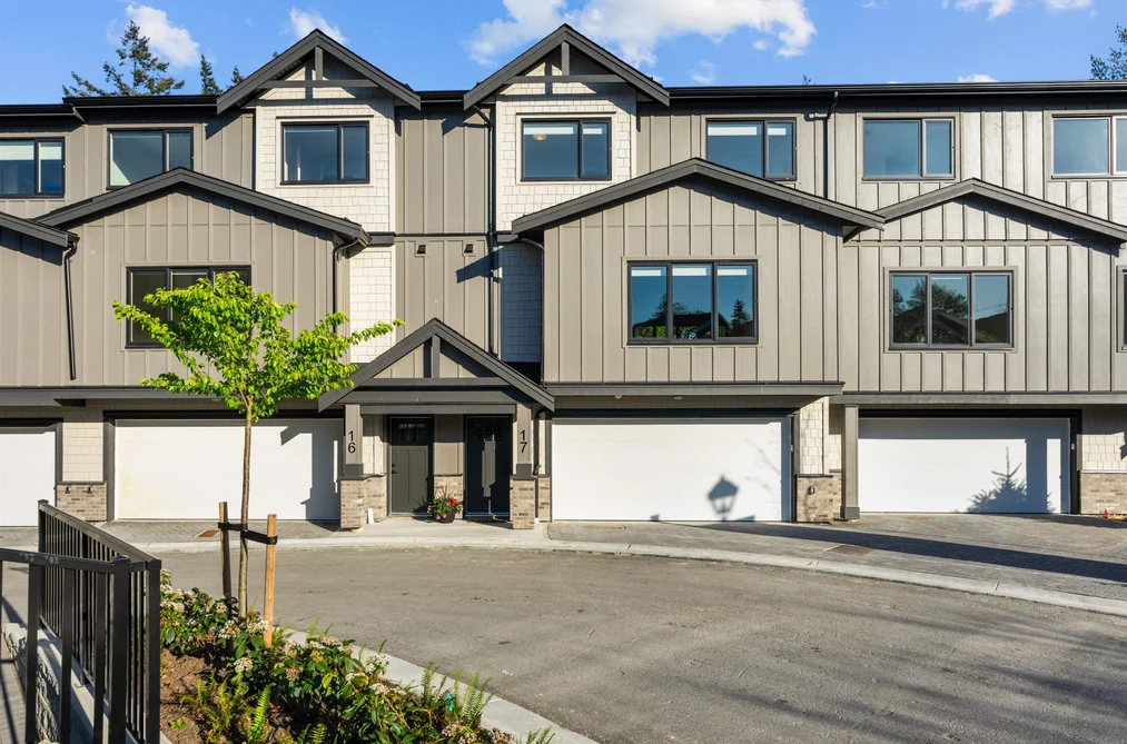Townhouse for sale at 15 6828 208a Street Langley British Columbia - MLS: R3148013