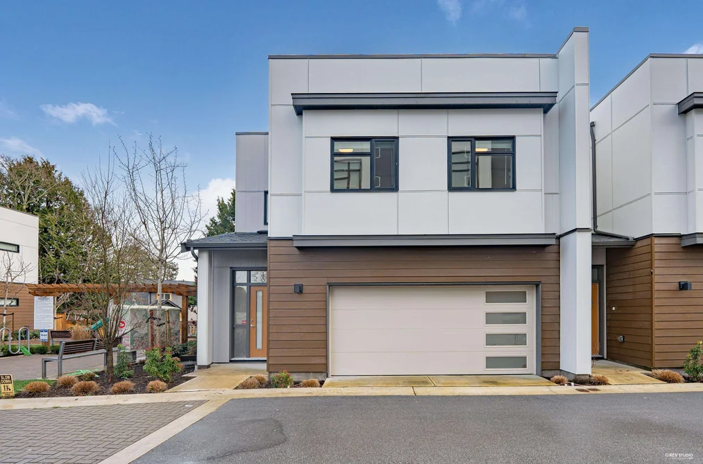Townhouse for sale at 15 7580 No. 1 Road Richmond British Columbia - MLS: R3087391