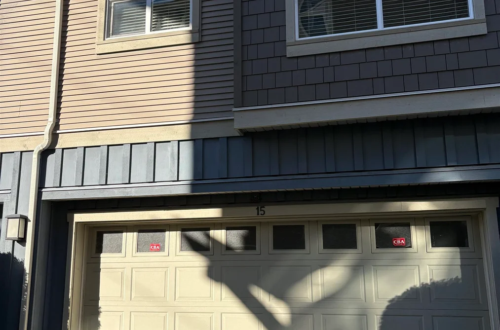 15-8399 Jones Road, Richmond, BC - Townhouse for Sale - Photo 2 of 3 15-8399 Jones Road, Richmond, BC - Townhouse for Sale - Photo 2 of 3