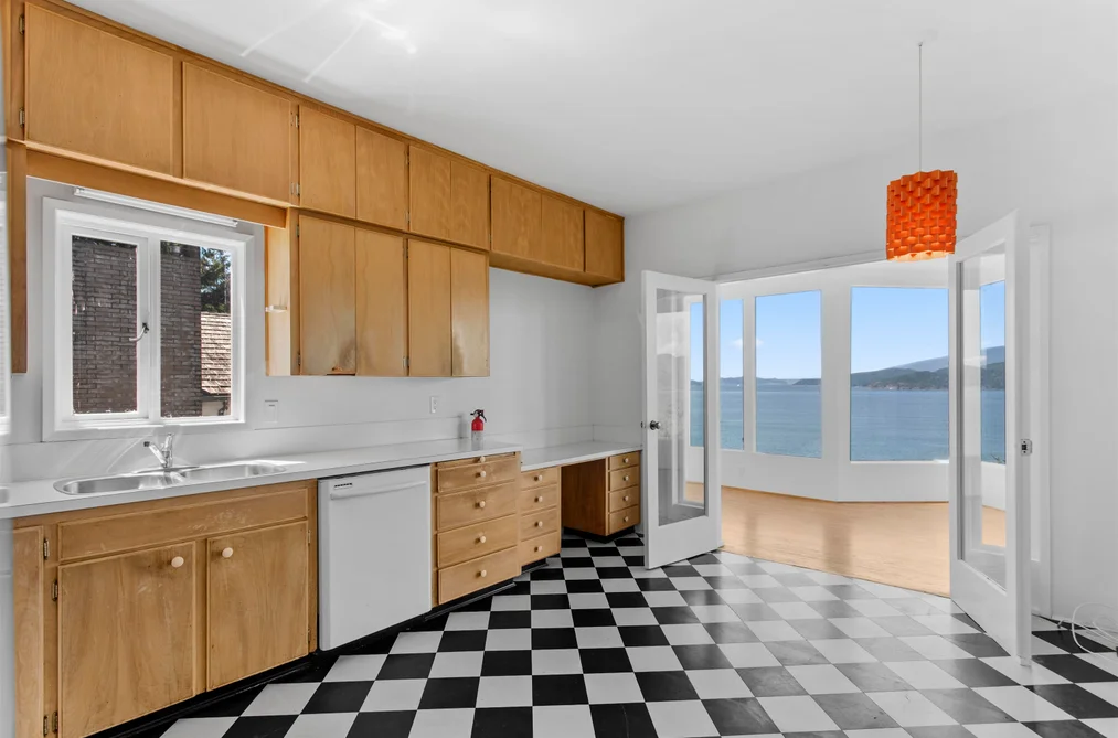 150 PANORAMA ROAD, Lions Bay BC V0N 2E0, Lions Bay BC — Residential for Sale — Photo 34 of 38