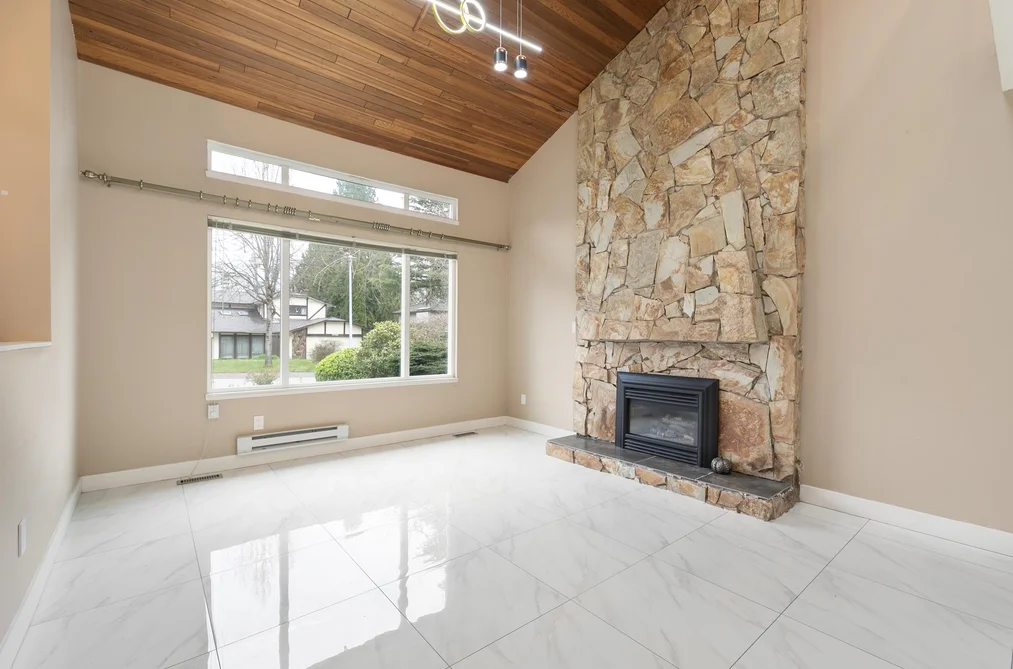 15006 99A AVENUE, Surrey BC V3R 7N1, Surrey BC — Residential for Sale - Photo 4