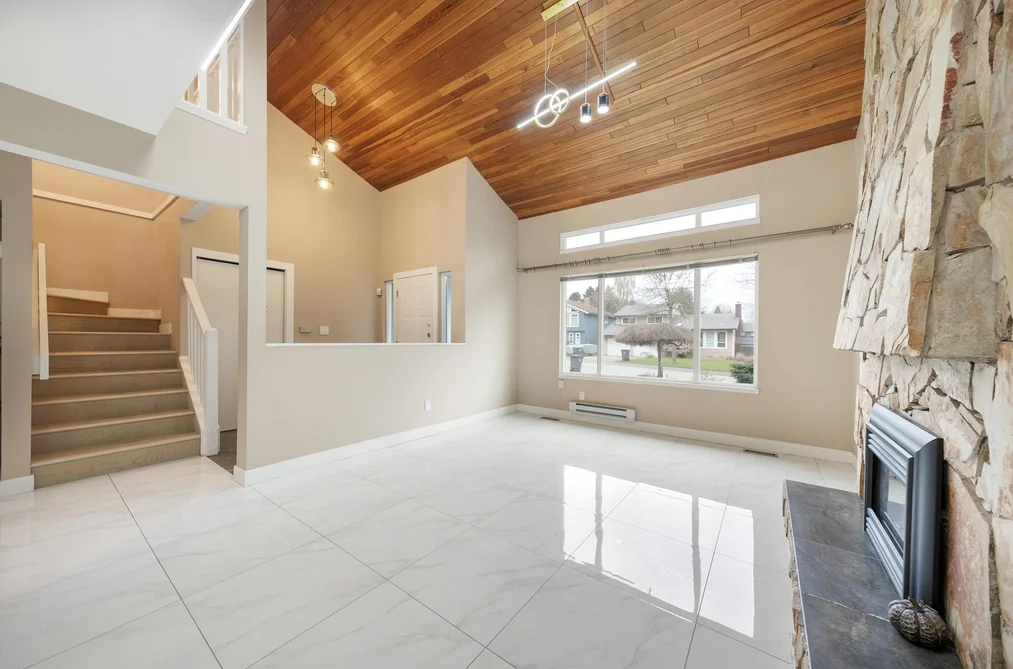 15006 99A AVENUE, Surrey BC V3R 7N1, Surrey BC — Residential for Sale - Photo 6
