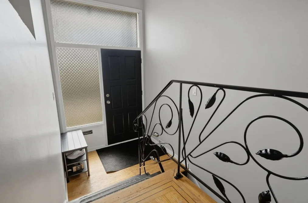 1501 EIGHTH AVENUE, New Westminster BC V3M 2S5, New Westminster BC — Residential for Sale - Photo 2