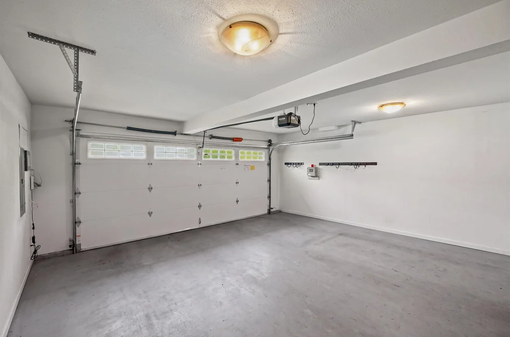 1501 Frederick Road, North Vancouver, BC - MLS: R3176232 - Photo 24 1501 Frederick Road, North Vancouver, BC - MLS: R3176232 - Photo 24