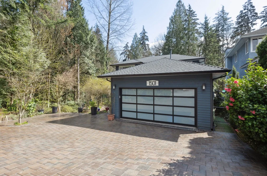 1501 OSTLER COURT, North Vancouver BC V7G 2P1, North Vancouver BC — Residential for Sale - Photo 2