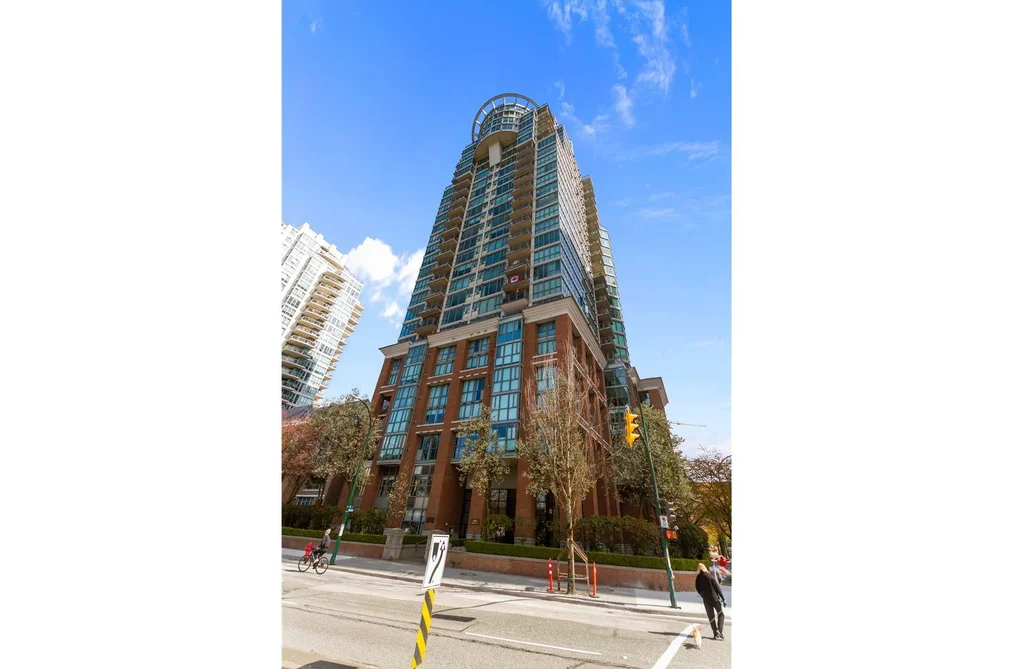 Condo for sale at 1503 1088 Quebec Street Vancouver British Columbia - MLS: R3109422