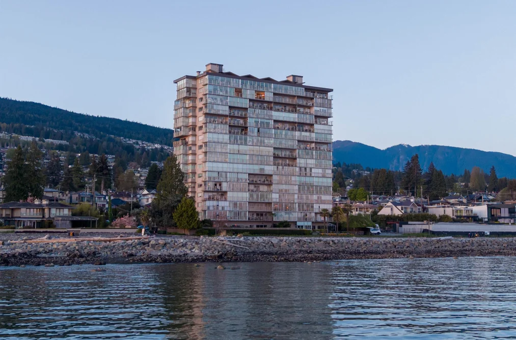 1503 150 24TH STREET, West Vancouver BC V7V 4G8, West Vancouver BC — Residential for Sale - Photo 2