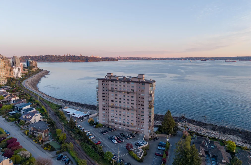 1503 150 24TH STREET, West Vancouver BC V7V 4G8, West Vancouver BC — Residential for Sale - Photo 4