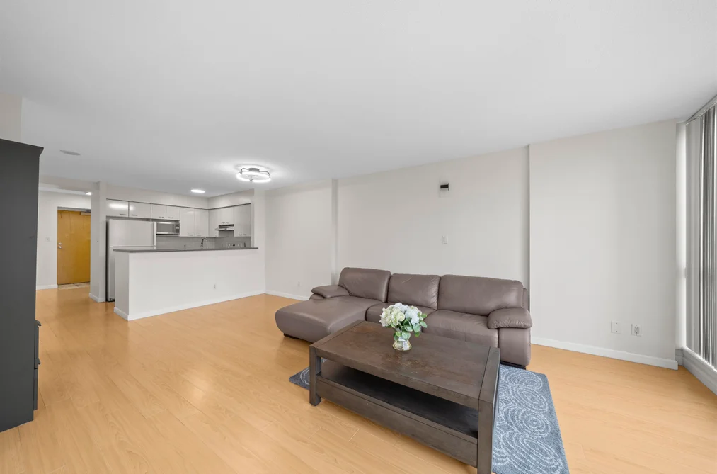 1503 - 6088 Willingdon Avenue, Burnaby, BC - MLS: R3165013 - Photo 3 1503 - 6088 Willingdon Avenue, Burnaby, BC - MLS: R3165013 - Photo 3
