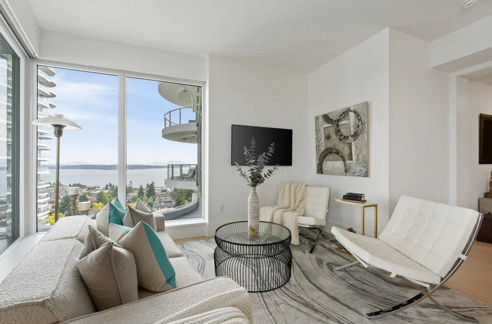 1504 - 1500 Martin Street, White Rock, BC - MLS: R3160887 - Photo 3
