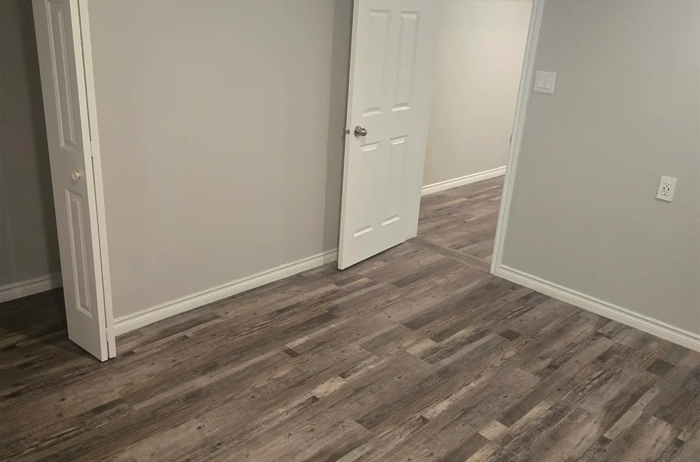 15041 PEACOCK PLACE, Surrey BC V3R 4W5, Surrey BC — Residential for Sale — Photo 4 of 10