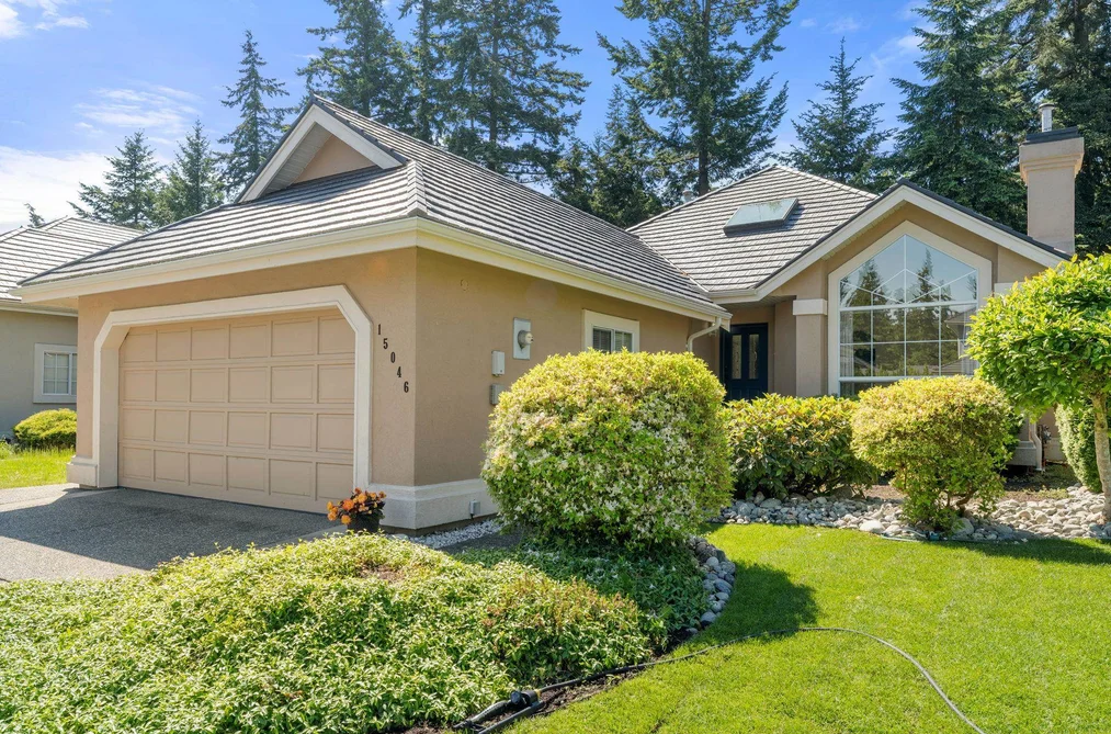 Townhouse for sale at 15046 Semiahmoo Place Surrey British Columbia - MLS: R3131299
