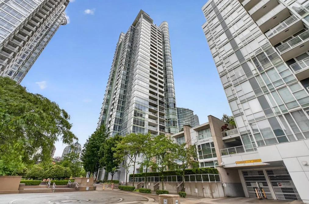 1505 193 AQUARIUS MEWS, Vancouver BC V6Z 2Z2, Vancouver BC — Residential for Sale - Photo 2