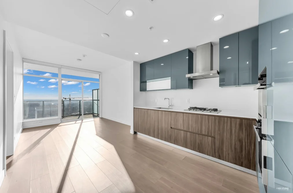Condo for sale at 1505 6511 Sussex Avenue Burnaby British Columbia - MLS: R3132032