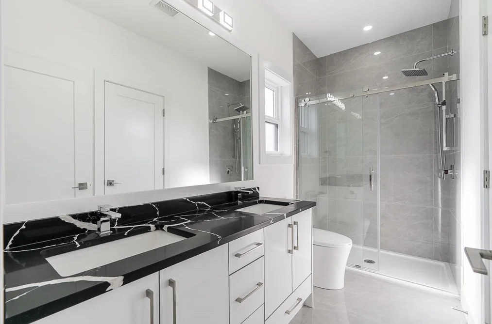 15051 63A AVENUE, Surrey, BC — Residential for Sale — Photo 16 of 35