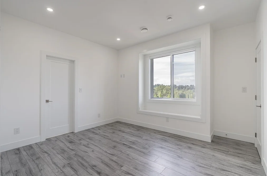 15051 63A AVENUE, Surrey, BC — Residential for Sale — Photo 19 of 35