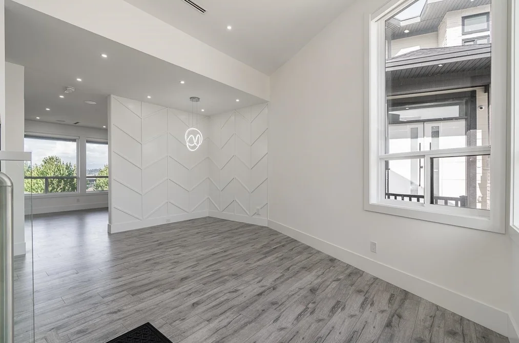 15051 63A AVENUE, Surrey, BC — Residential for Sale — Photo 3 of 35