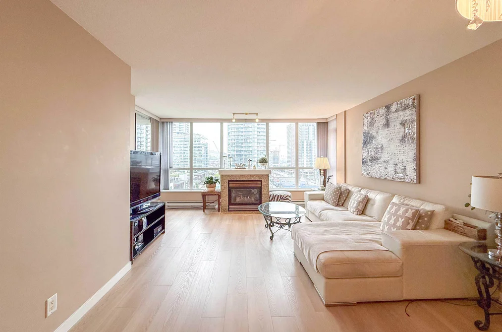 1507 2138 MADISON AVENUE, Burnaby BC V5C 6T6, Burnaby BC — Residential for Sale - Photo 3