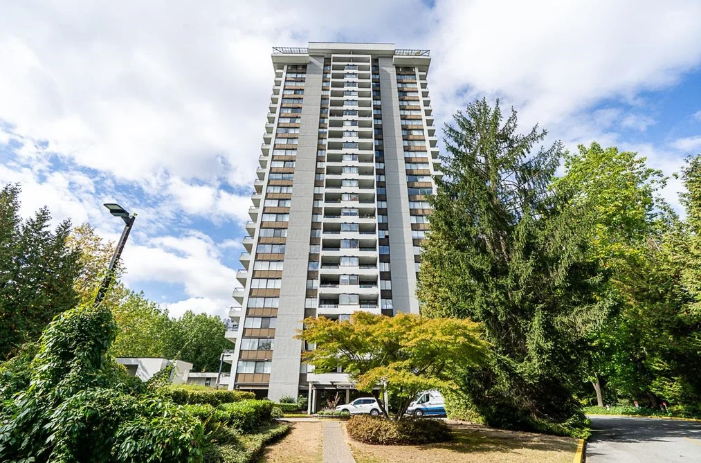 Condo for sale at 1507 9521 Cardston Burnaby British Columbia - MLS: R3156848