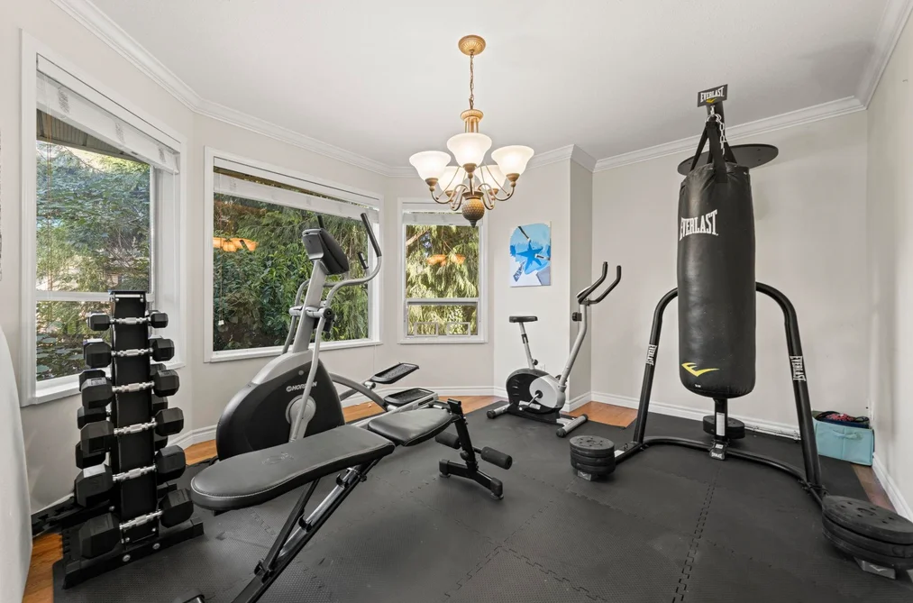15070 81 AVENUE, Surrey, BC — Residential for Sale — Photo 15 of 35