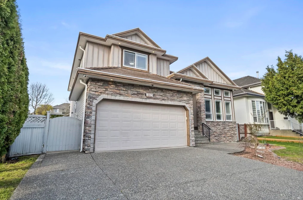 House for sale at 15079 67 Avenue Surrey British Columbia - MLS: R3106880