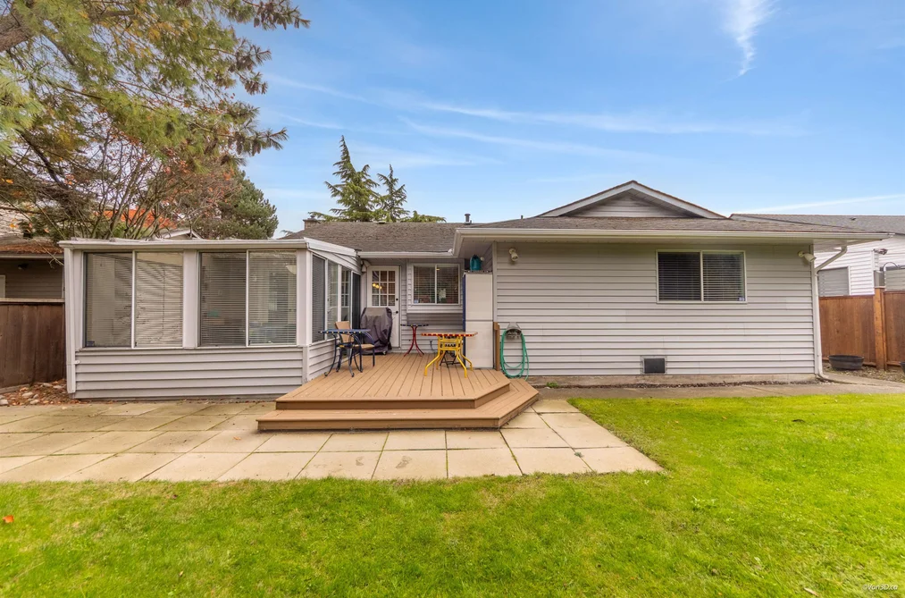 15089 19A Avenue, Surrey, BC - House for Sale - Photo 19 of 21 15089 19A Avenue, Surrey, BC - House for Sale - Photo 19 of 21