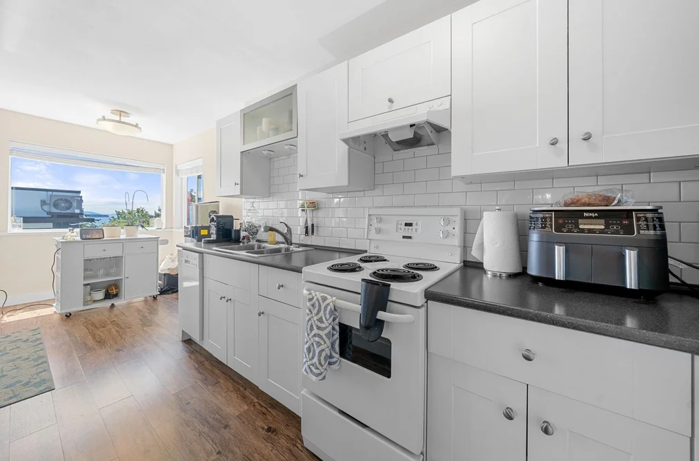 15094 ROYAL AVENUE, White Rock BC V4B 1L9, White Rock BC — Residential for Sale — Photo 33 of 40