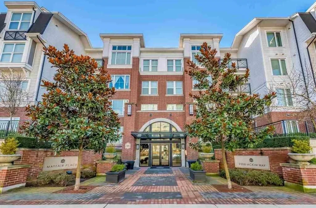 Condo for sale at 151 9388 Mckim Way Richmond British Columbia - MLS: R3158844