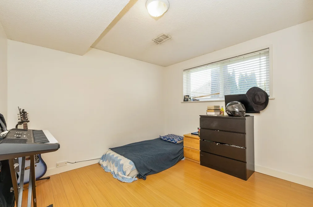 1510 KENT AVENUE, Port Coquitlam, BC — Residential for Sale — Photo 17 of 29