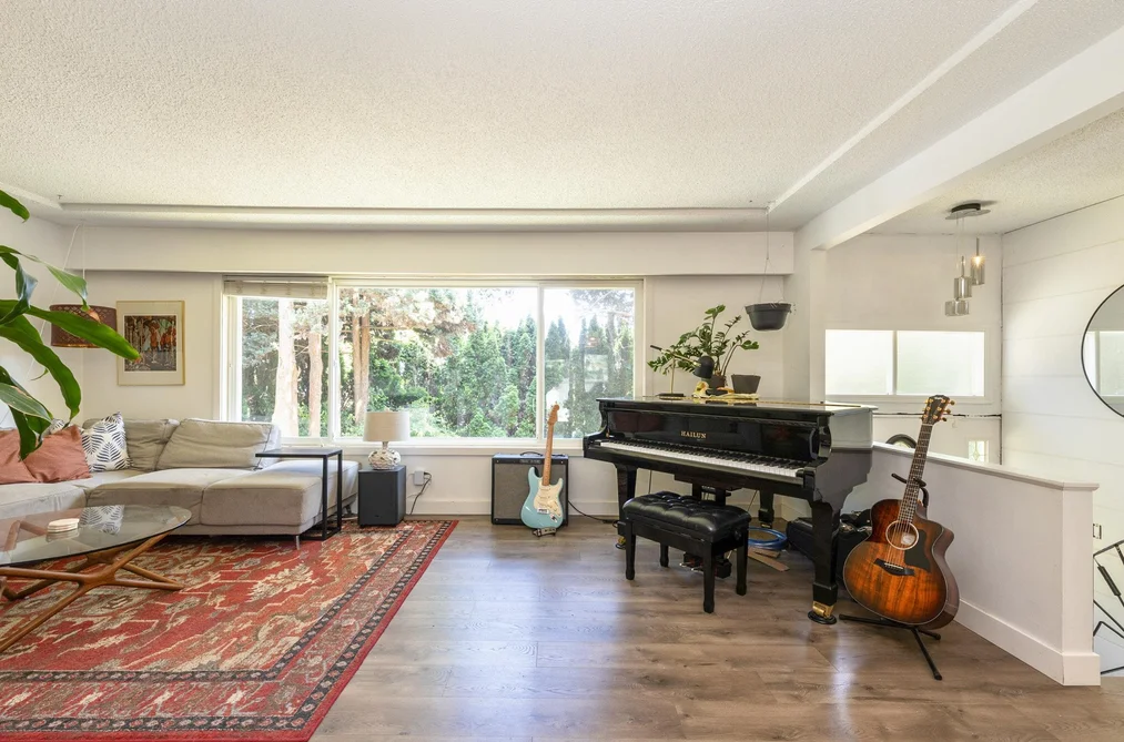 1510 KENT AVENUE, Port Coquitlam, BC — Residential for Sale — Photo 3 of 29