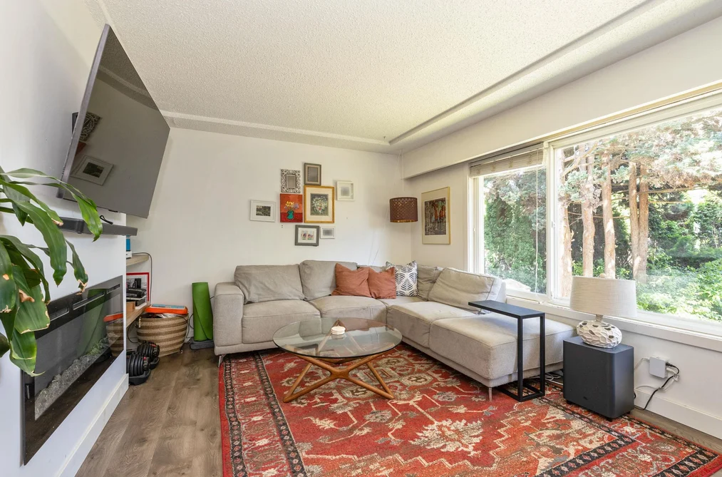 1510 KENT AVENUE, Port Coquitlam, BC — Residential for Sale — Photo 4 of 29