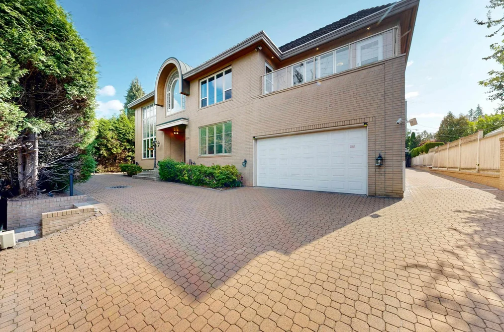 House for sale at 1510 W 33rd Avenue Vancouver British Columbia - MLS: R3100007