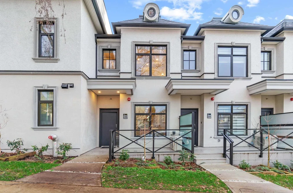 Townhouse for sale at 1510 W 61st Avenue Vancouver British Columbia - MLS: R3119504