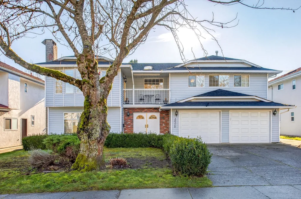 15110 95A AVENUE, Surrey BC V3R 1E5, Surrey BC — Residential for Sale - Photo 2