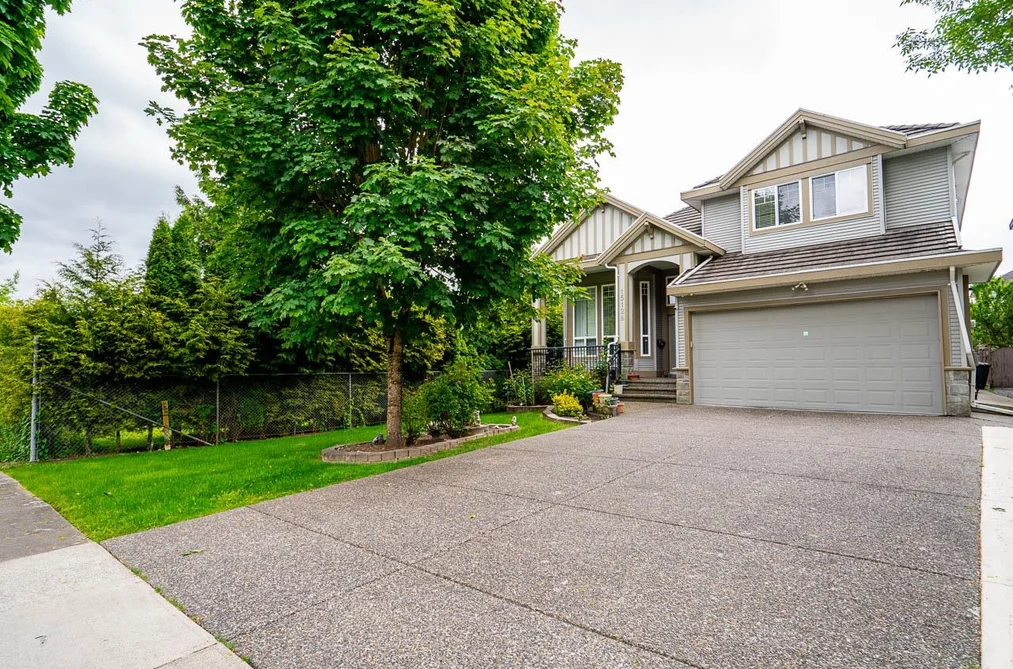 15128 68A AVENUE, Surrey BC V3S 7Y7, Surrey BC — Residential for Sale - Photo 2