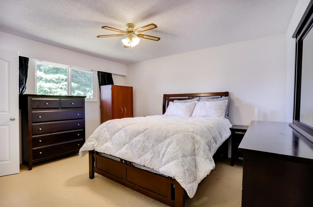 15135 86B AVENUE, Surrey, BC — Residential for Sale — Photo 16 of 35