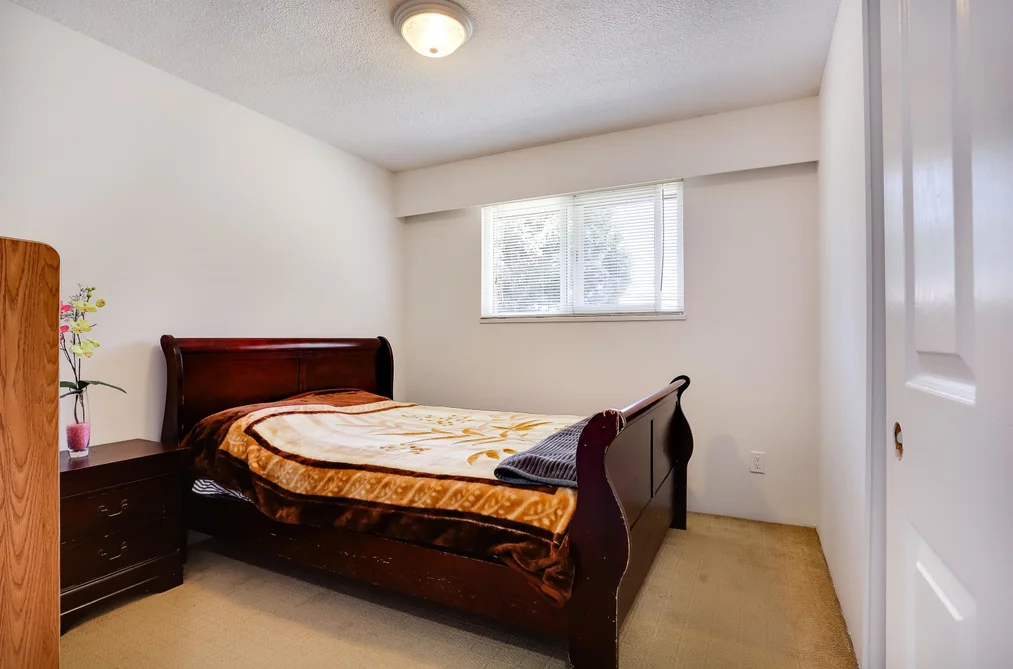 15135 86B AVENUE, Surrey, BC — Residential for Sale — Photo 19 of 35