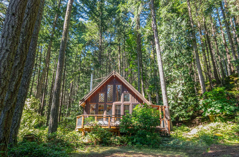 House for sale at 15140 Porlier Pass Road Galiano Island British Columbia - MLS: R3113638