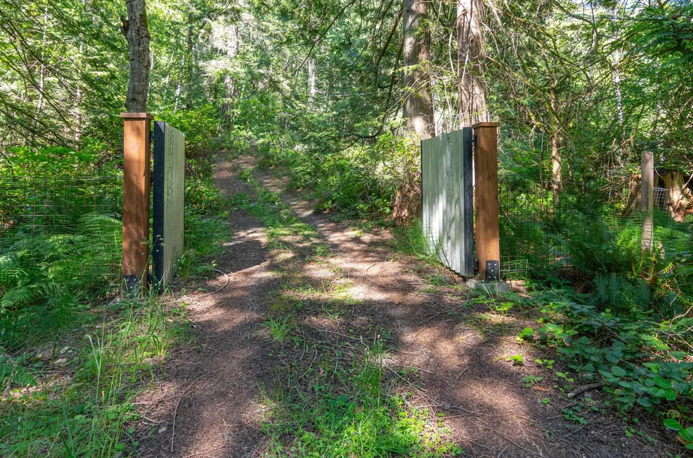 15140 PORLIER PASS ROAD, Galiano Island BC V0N 1P0, Galiano Island BC — Residential for Sale - Photo 3