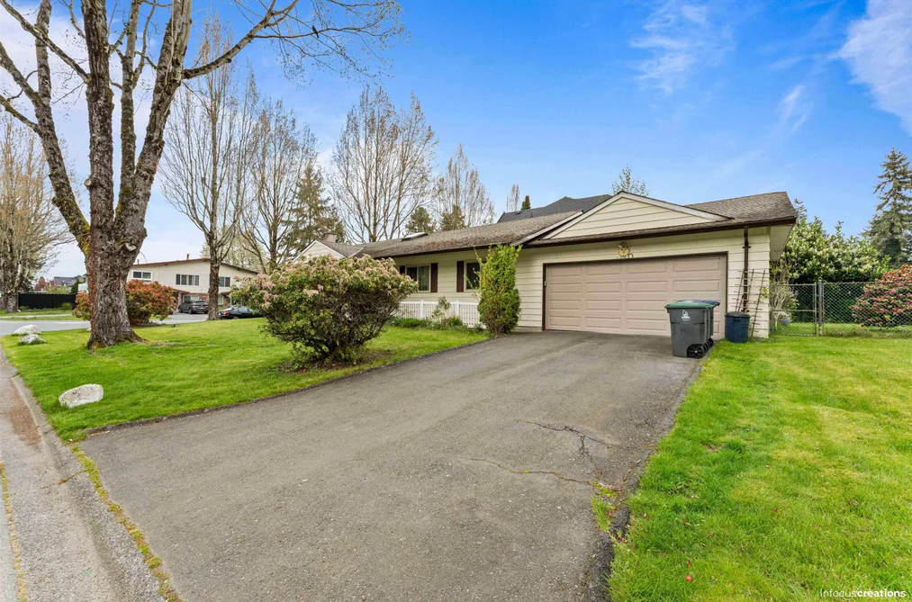 15156 93 Ave, Surrey, BC - MLS: R3171968